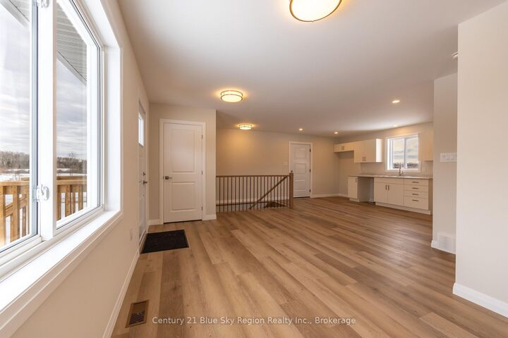 Property Photo: 201 Talon Crescent S ON P0H 2E0