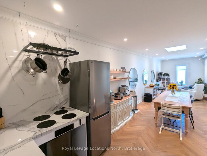 Property Photo: 8 Sykes Street N ON N4L 1V6