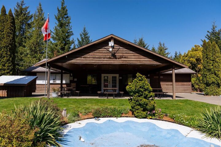 Property Photo: 2650 Turnbull Rd #E14 BC V9K 2R2