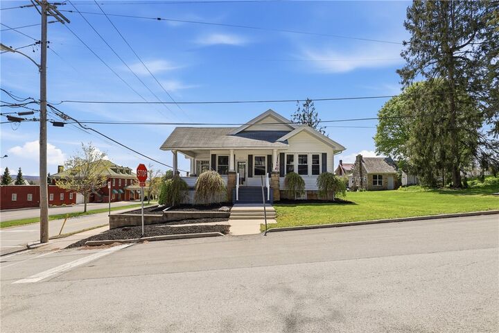 Property Photo:  503 W Union  PA 15501 