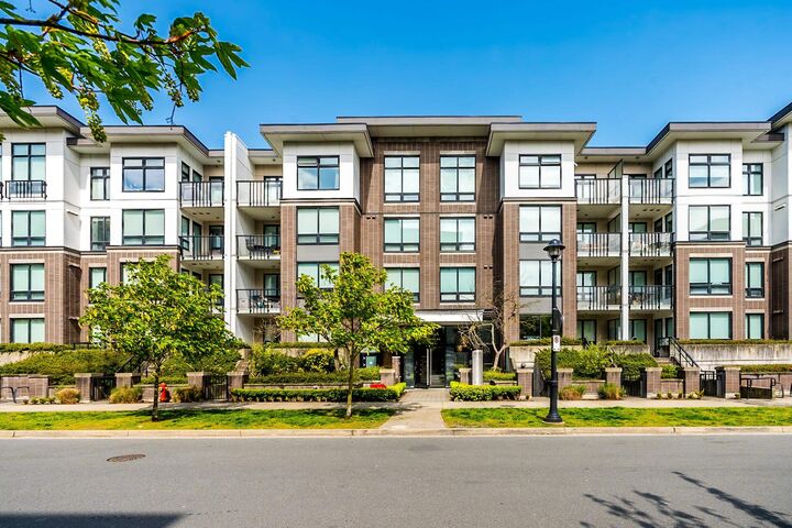 9333 Tomicki Avenue 330 — photo 1