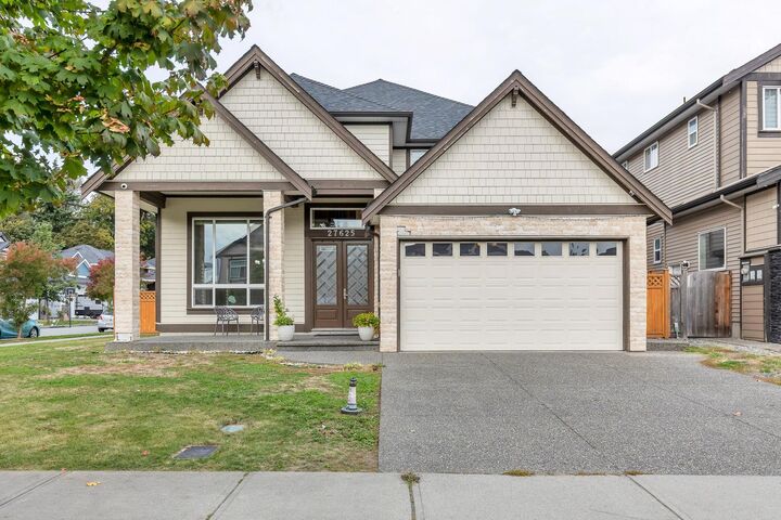 Property Photo: 27625 Railcar Crescent BC V4X 0B8
