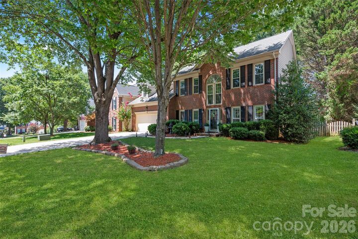 Property Photo:  8906 Glade Court  NC 28078 