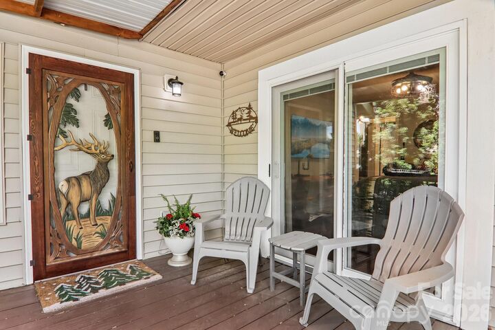 Property Photo:  12 Indian Trace Road  NC 28751 