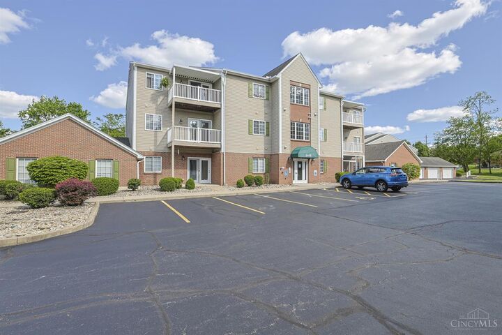 Property Photo:  3408 North Bend Road  OH 45239 