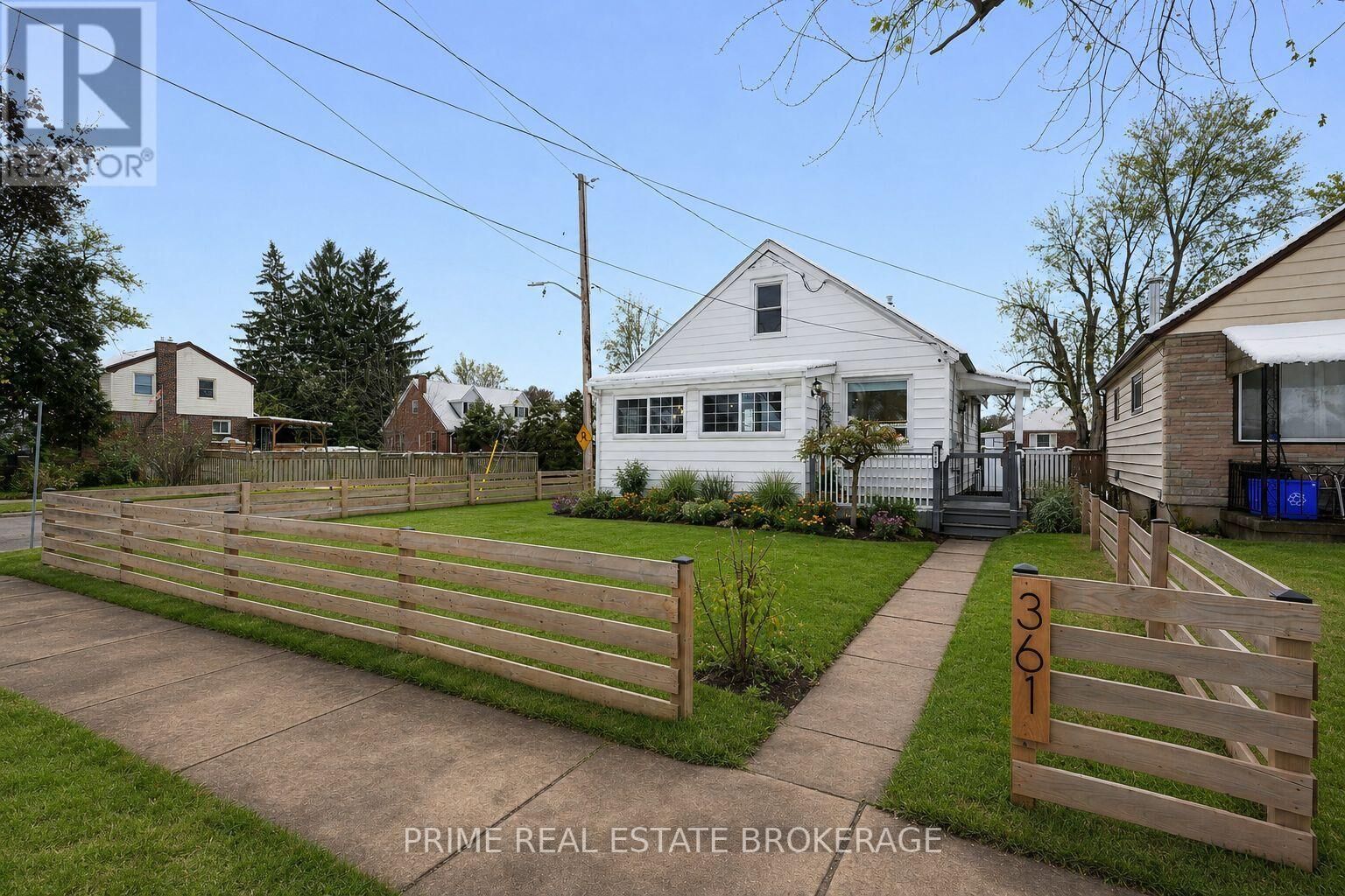 Property Photo: 361 Spruce Street ON N5W 4N9