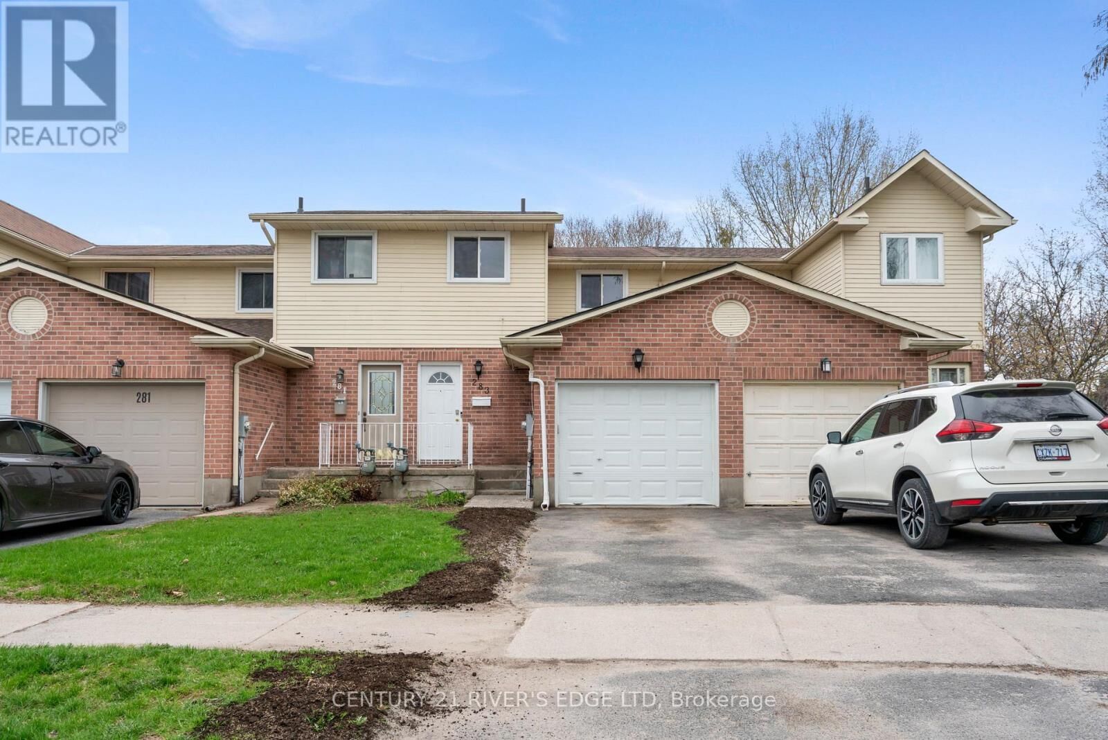 Property Photo:  283 Melanie Avenue  ON K7M 8C1 