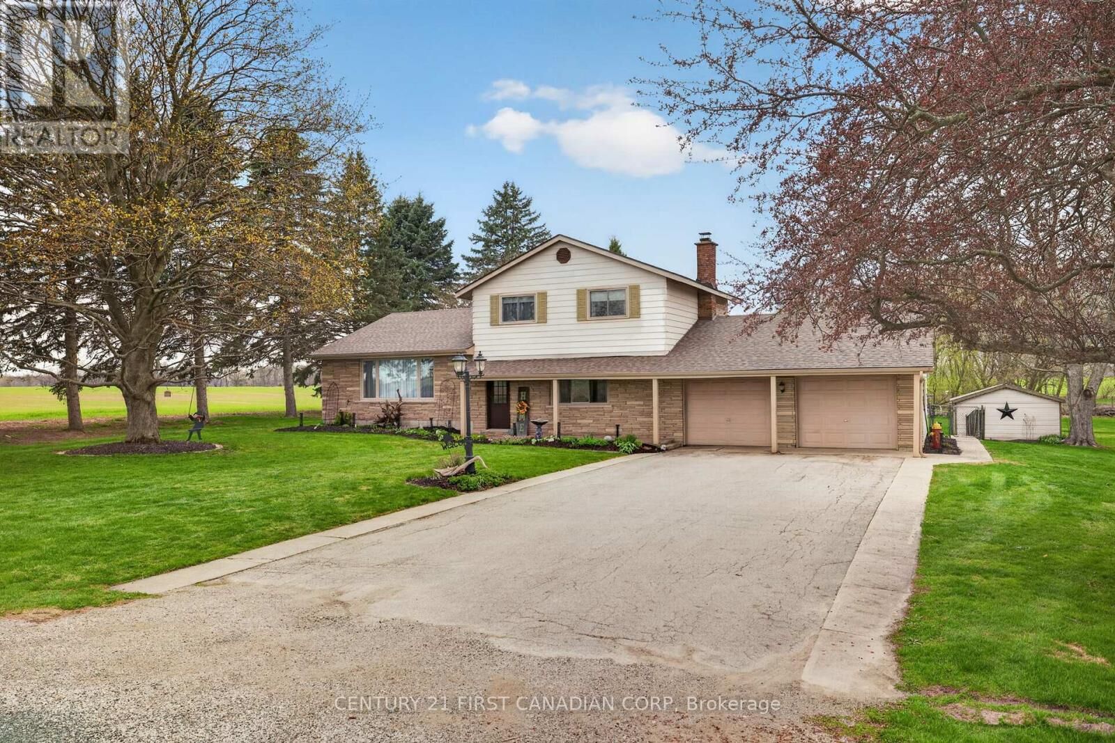 Property Photo:  8889 Hacienda Road  ON N5H 2R1 