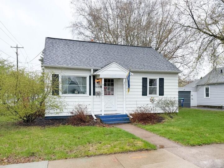 Property Photo:  1023 N 8th Avenue  WI 54401 
