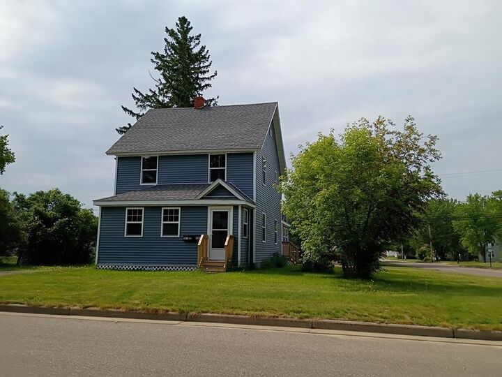 Property Photo:  501 E 9th Street  WI 54452 