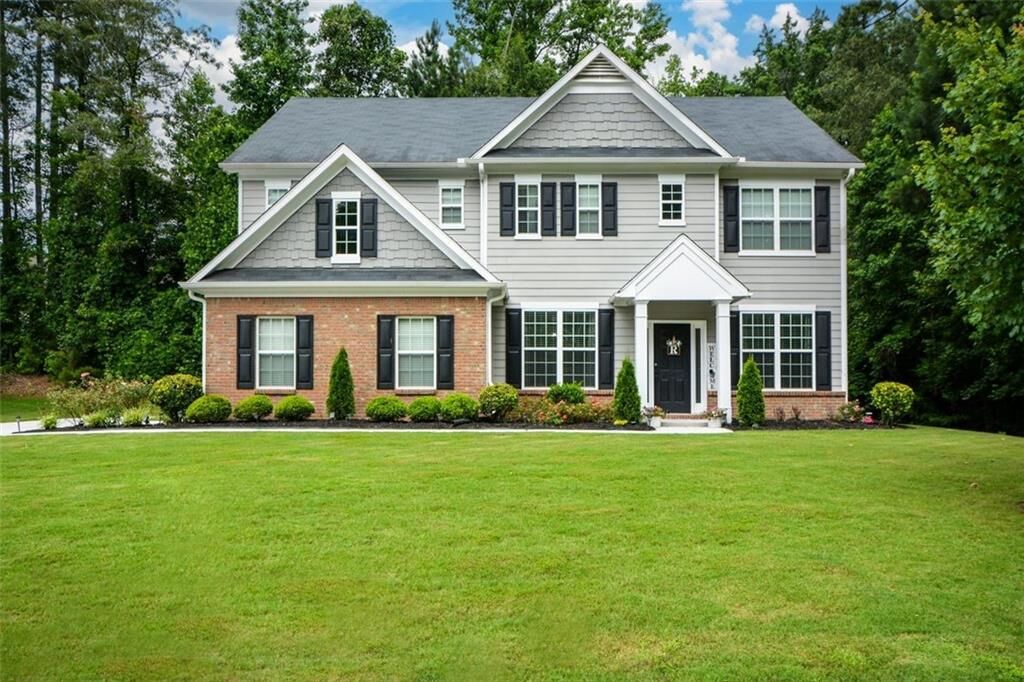 Property Photo:  325 Paces Drive  GA 30122 