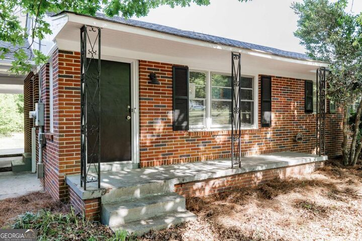 Property Photo:  170 Jefferson River Road  GA 30607 