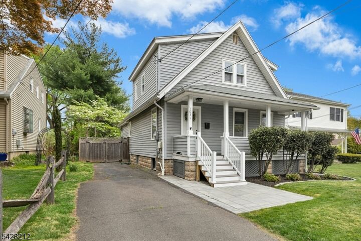 Property Photo:  1071 Hetfield Ave  NJ 07076 