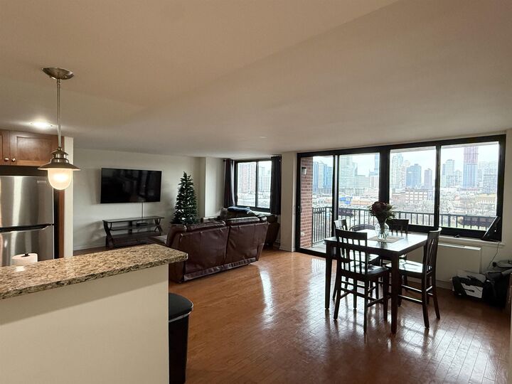 Property Photo:  700 Grove St 11H  NJ 07310 