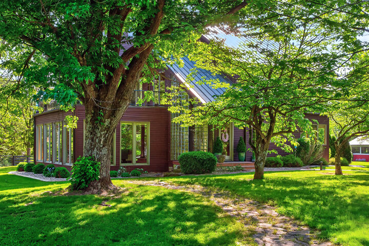 Property Photo: 300 Chrisman Lane KY 40422