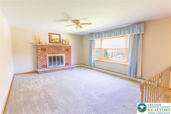 Property Photo:  122 Big Oak Lane  PA 18372 