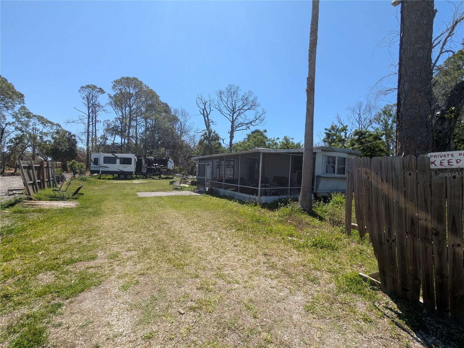 Property Photo: 6632 Oelsner Street FL 34652