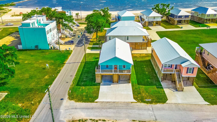 Property Photo:  103 17th Street  MS 39507 