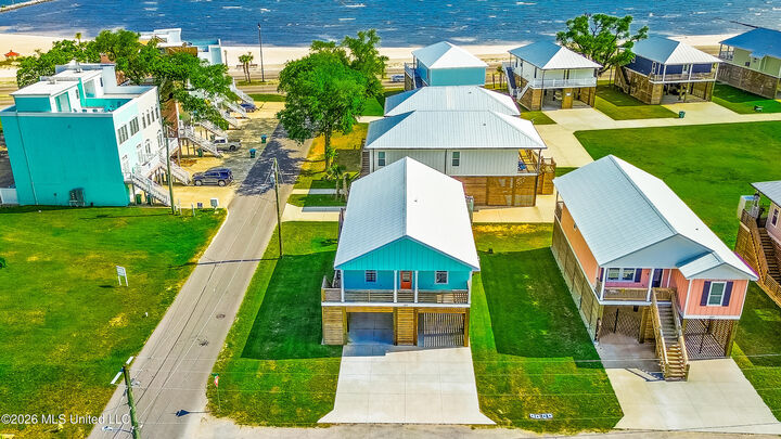 Property Photo:  103 17th Street  MS 39507 