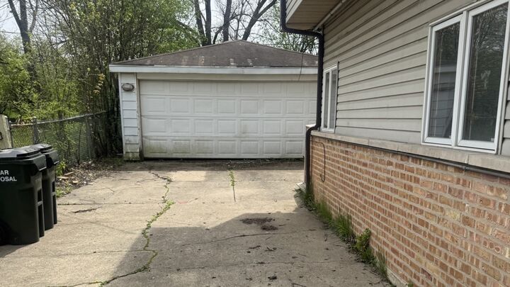 Property Photo:  331 Somonauk Street  IL 60466 