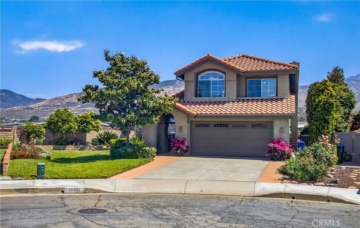 Property Photo: 10681 Berrywood CA 92399