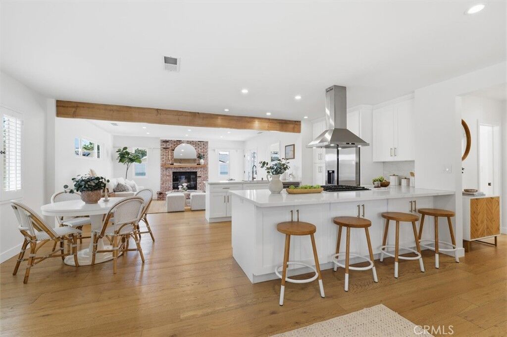 Property Photo:  2720 Spreckels Lane  CA 90278 