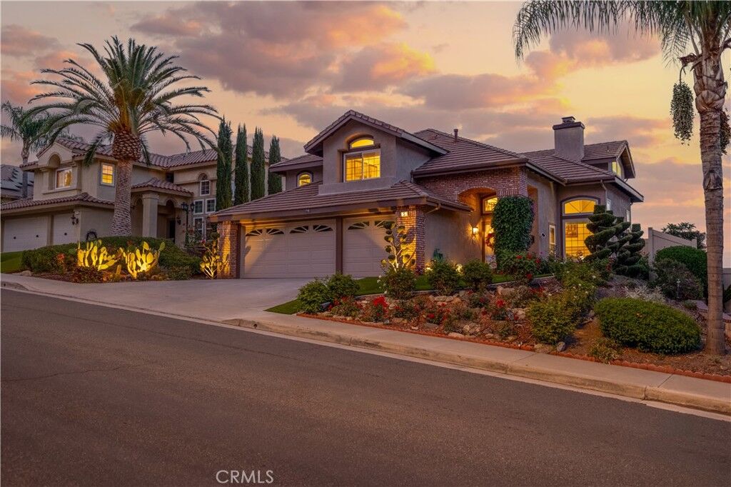 Property Photo:  5 Del Pizzoli  CA 92532 