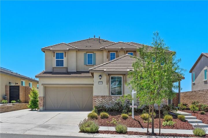 Property Photo:  32063 Dayspring Way  CA 92591 