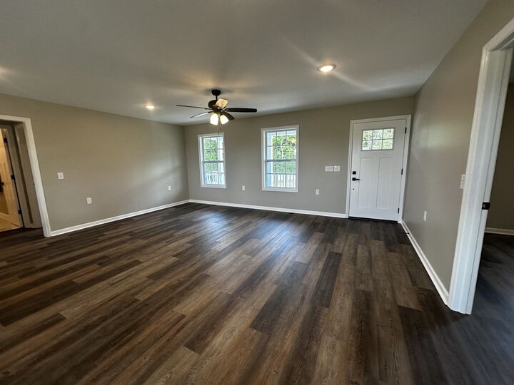 Property Photo:  193 Rigling Rd  TN 38469 