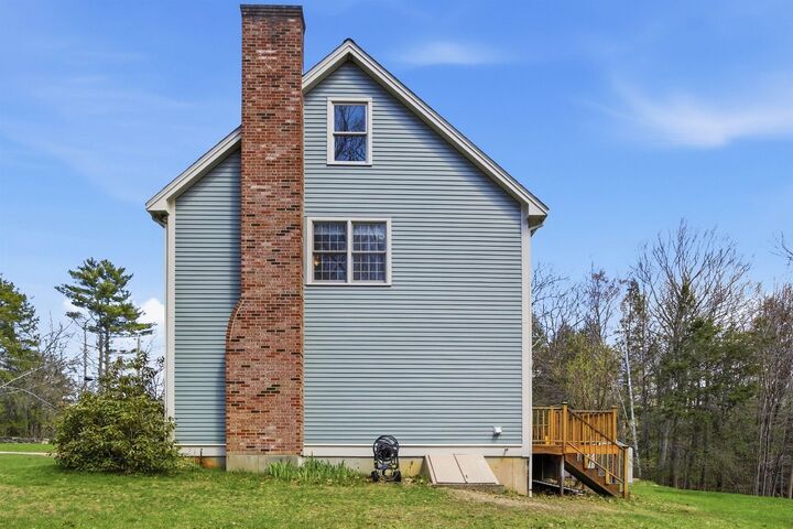 Property Photo:  89 Old Centre Road  NH 03037 