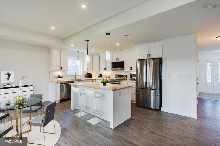 Property Photo: 17 Blackbird Way NS B0N 2T0