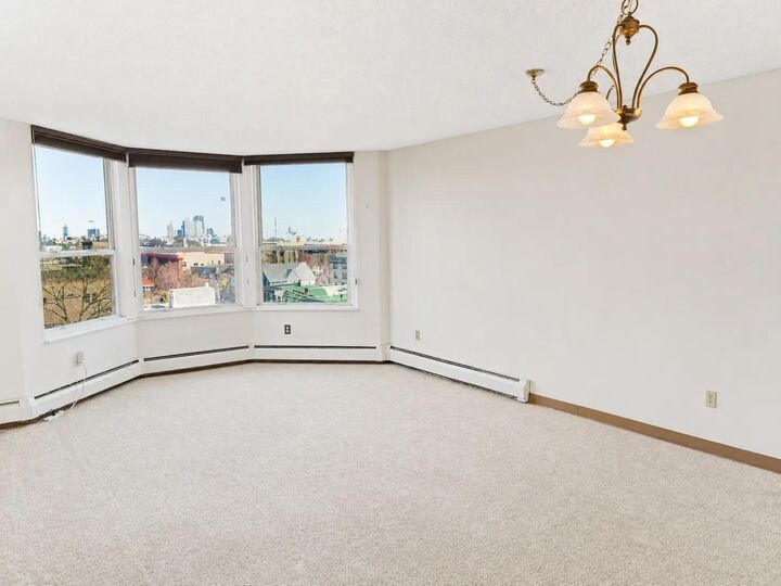 Property Photo:  1425 W 28th Street 618  MN 55408 