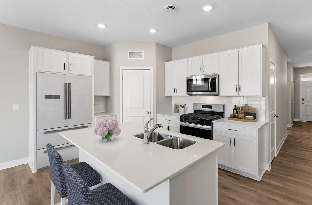 Property Photo:  1036 Goldenrod Trail  MN 55387 