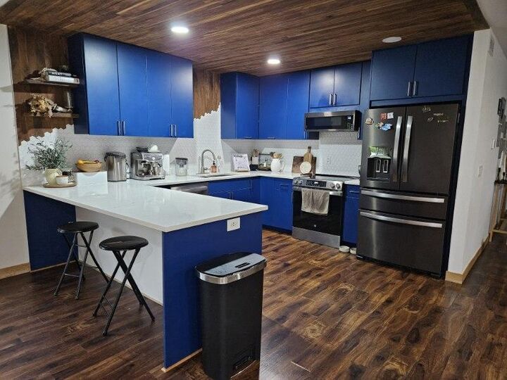 Property Photo:  10709 W River Road  MN 55443 