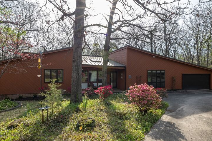 Property Photo:  2700 Rosewood Drive  AR 72703 