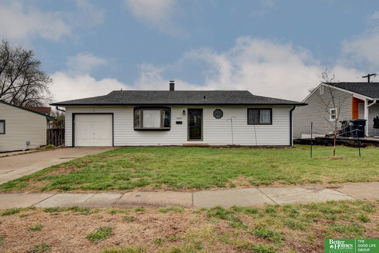 Property Photo:  4542 Vinton Street  NE 68106 