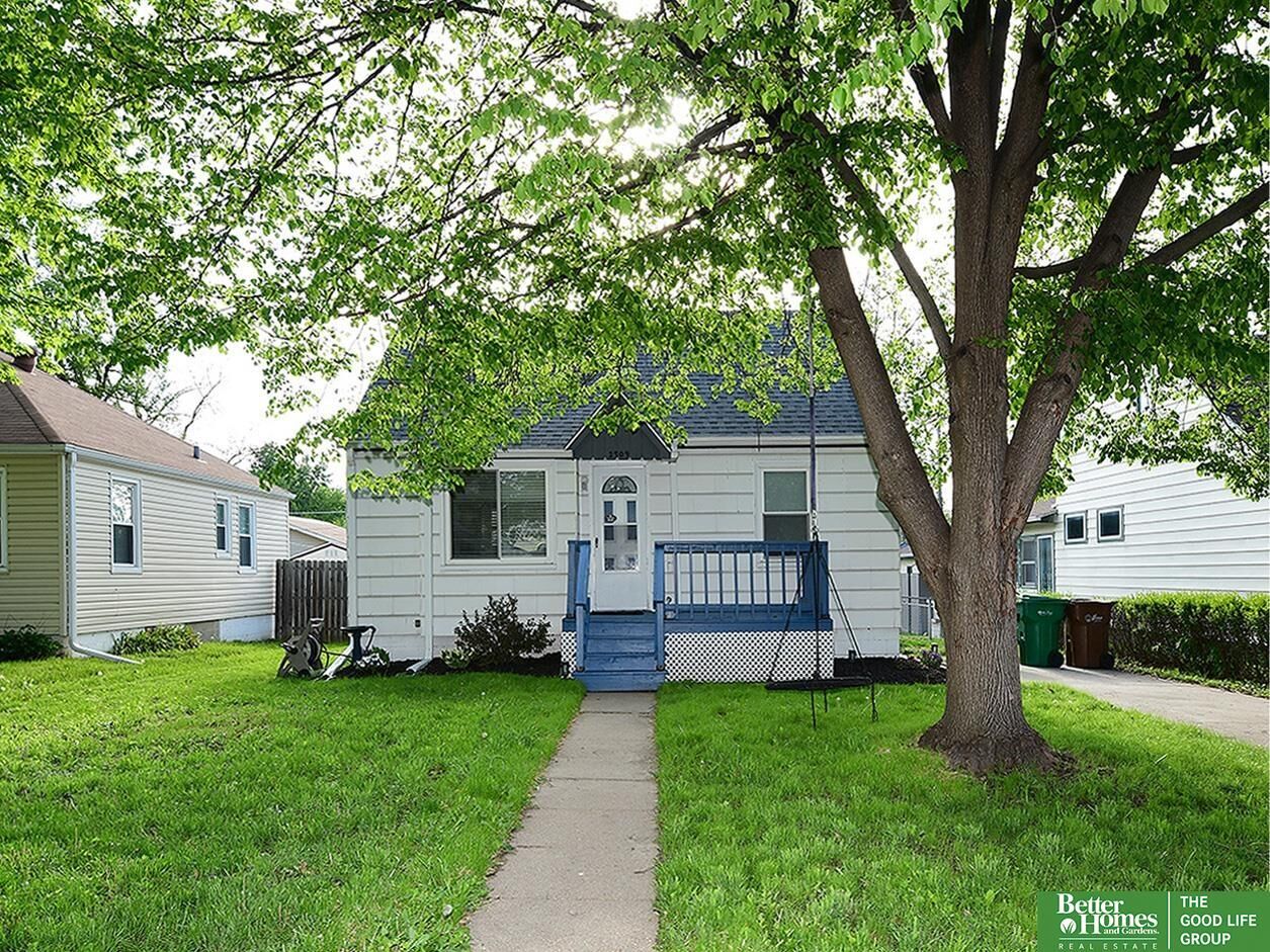 Property Photo:  2509 Madison Street  NE 68005 