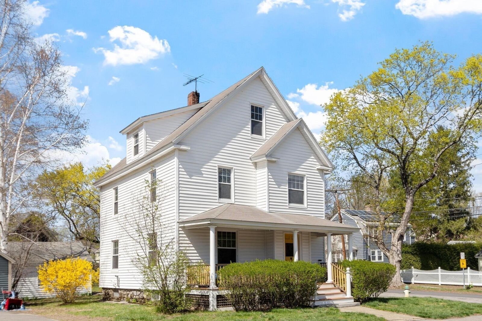 Property Photo: 10 Concord St. MA 01754