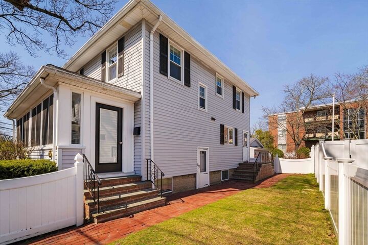 Property Photo:  240 Neponset Valley Parkway  MA 02136 