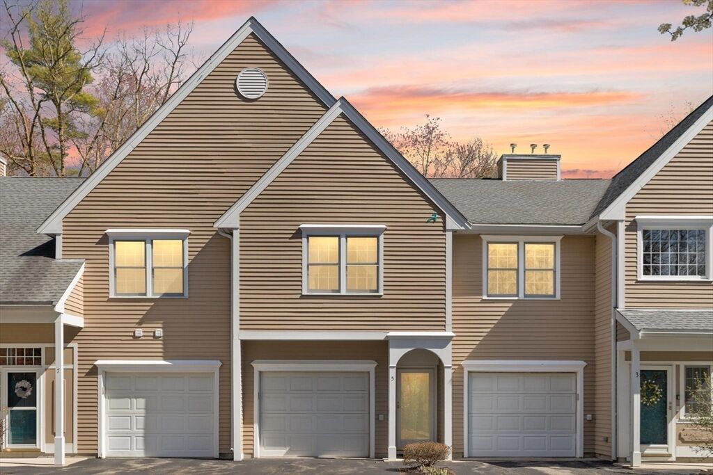 Property Photo:  5 Northridge Dr 5  MA 01864 