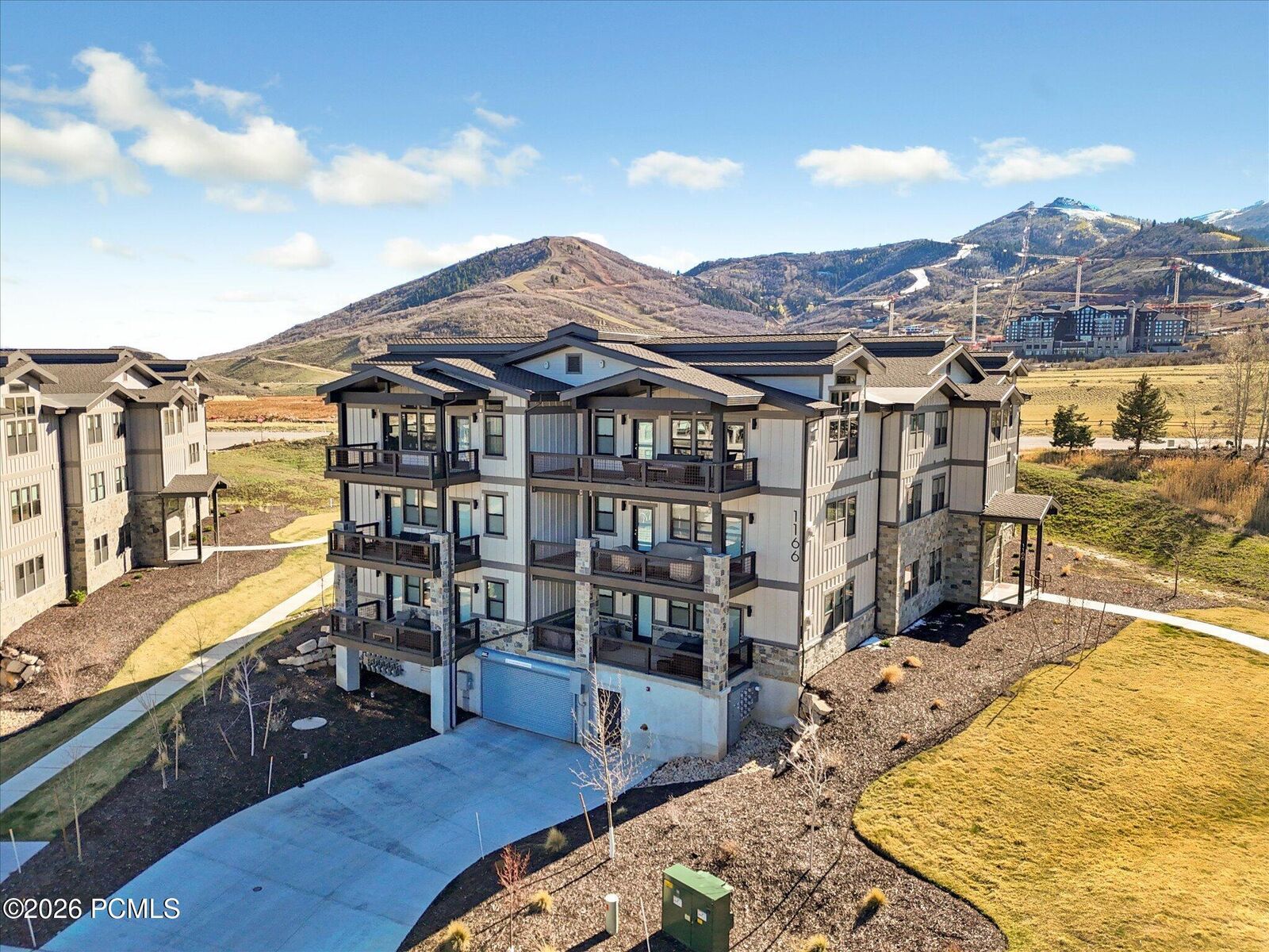 Property Photo:  1166 W Helling Circle 104  UT 84032 