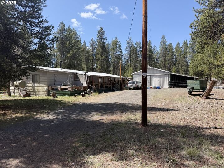 Property Photo:  51905 Kiwa Ln  OR 97739 