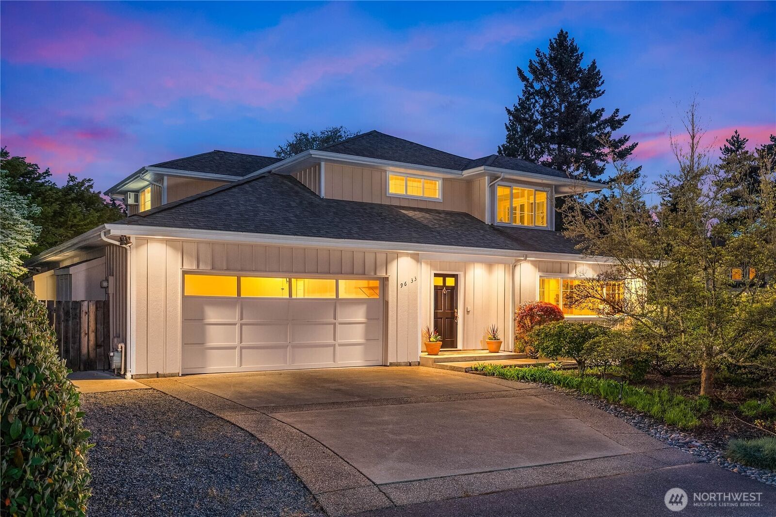 Property Photo:  9633 NE 28th Street  WA 98004 