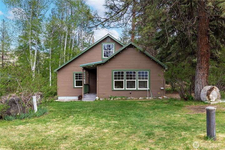 Property Photo: 146 E Chewuch Road WA 98862