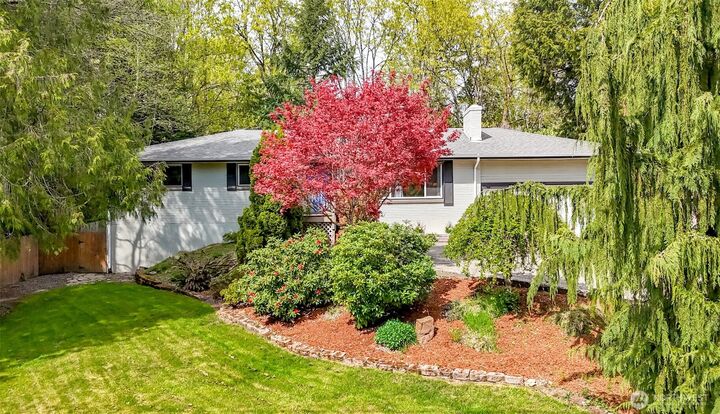 Property Photo:  20808 SE 271st Street  WA 98042 