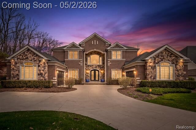Property Photo:  2482 Highland Drive  MI 48105 