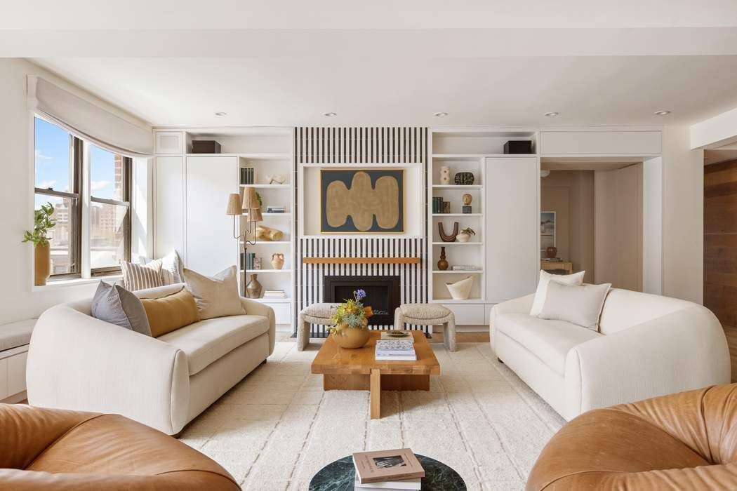 Property Photo:  30 E 9th Street 6bbcc  NY 10003 