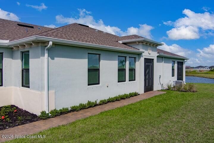Property Photo:  9893 Alister Drive  FL 32940 