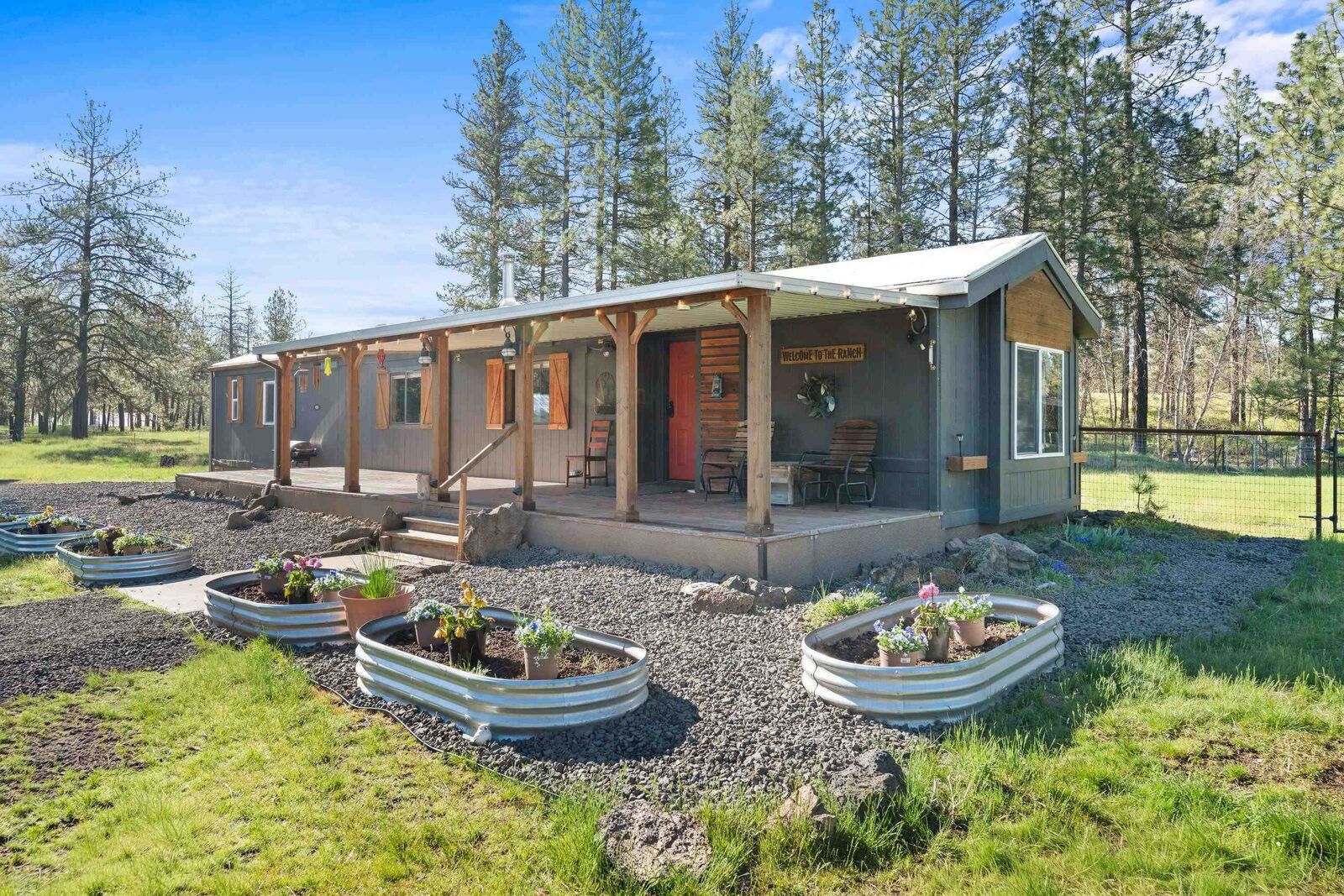 Property Photo:  19236 S Aspen Meadows Dr  WA 99004 