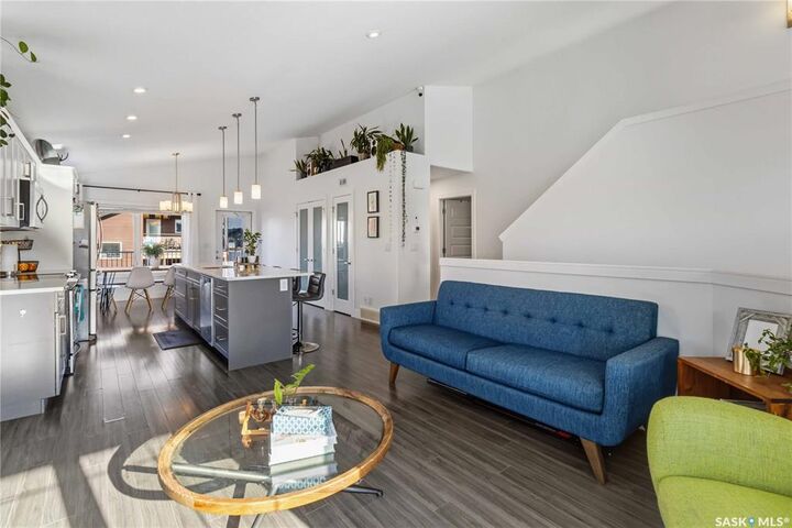 Property Photo: 403 Delainey Road SK S7V 0N4